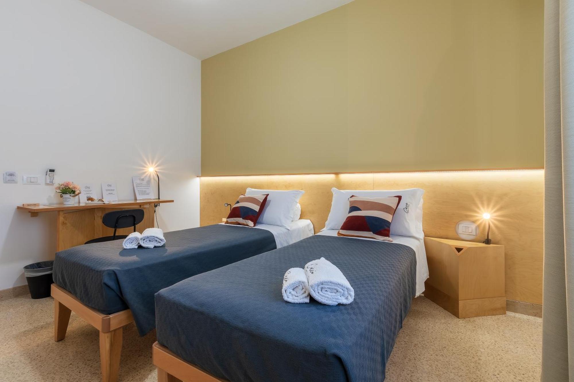 Ciccio Rooms And Breakfast - Self Check-In Palermo Bagian luar foto