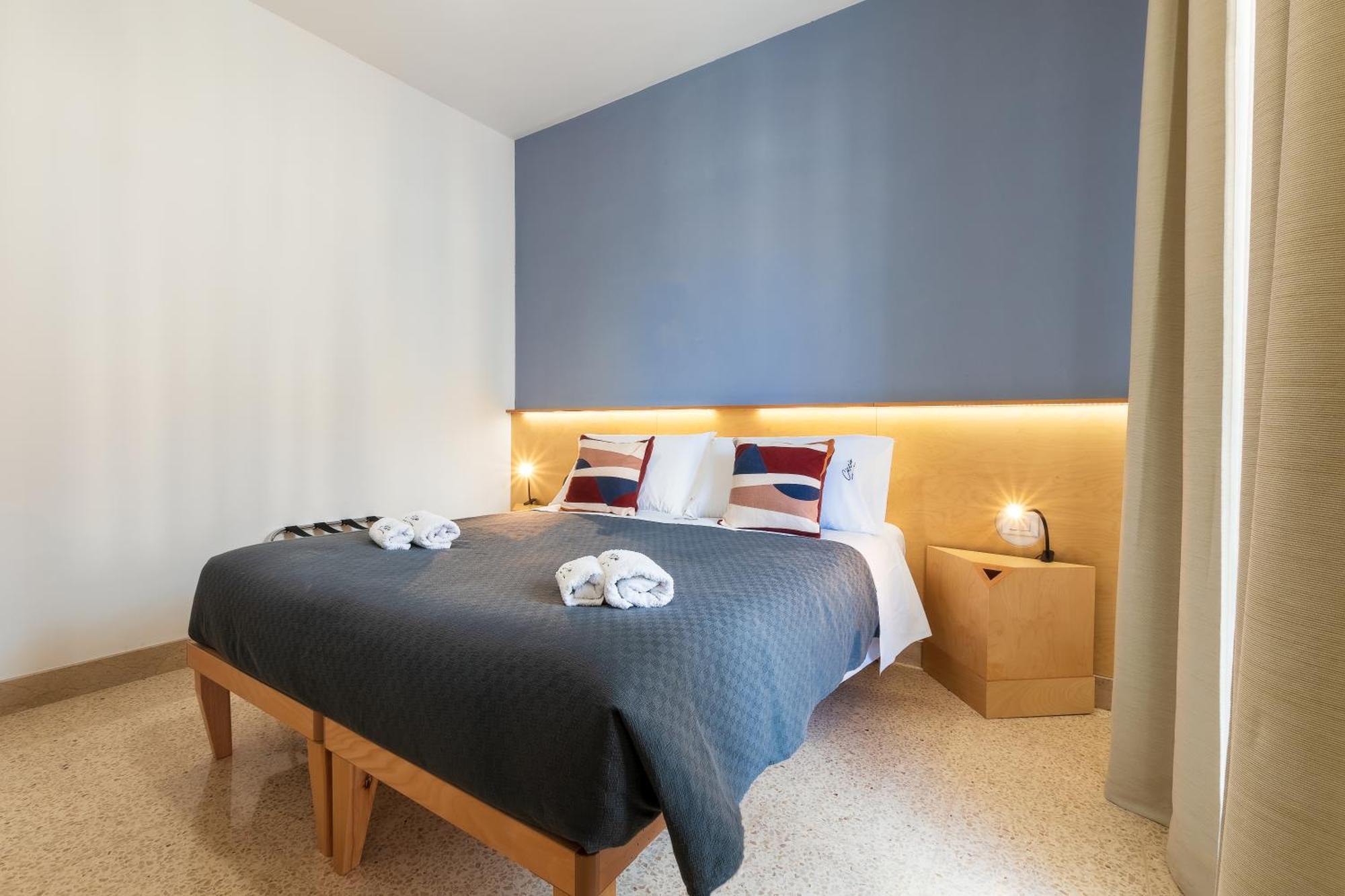 Ciccio Rooms And Breakfast - Self Check-In Palermo Bagian luar foto