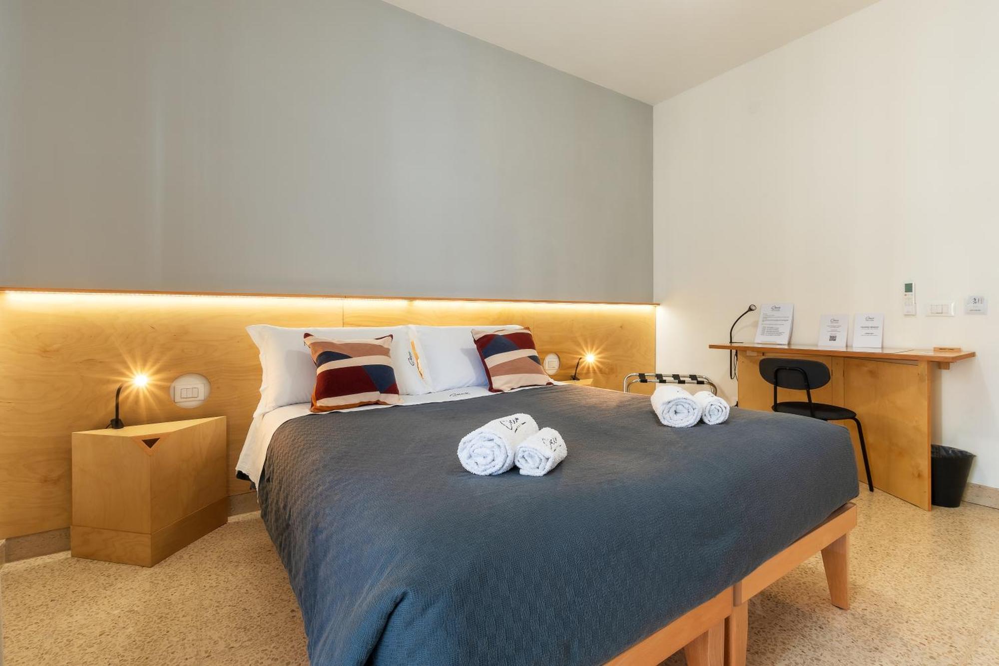 Ciccio Rooms And Breakfast - Self Check-In Palermo Bagian luar foto