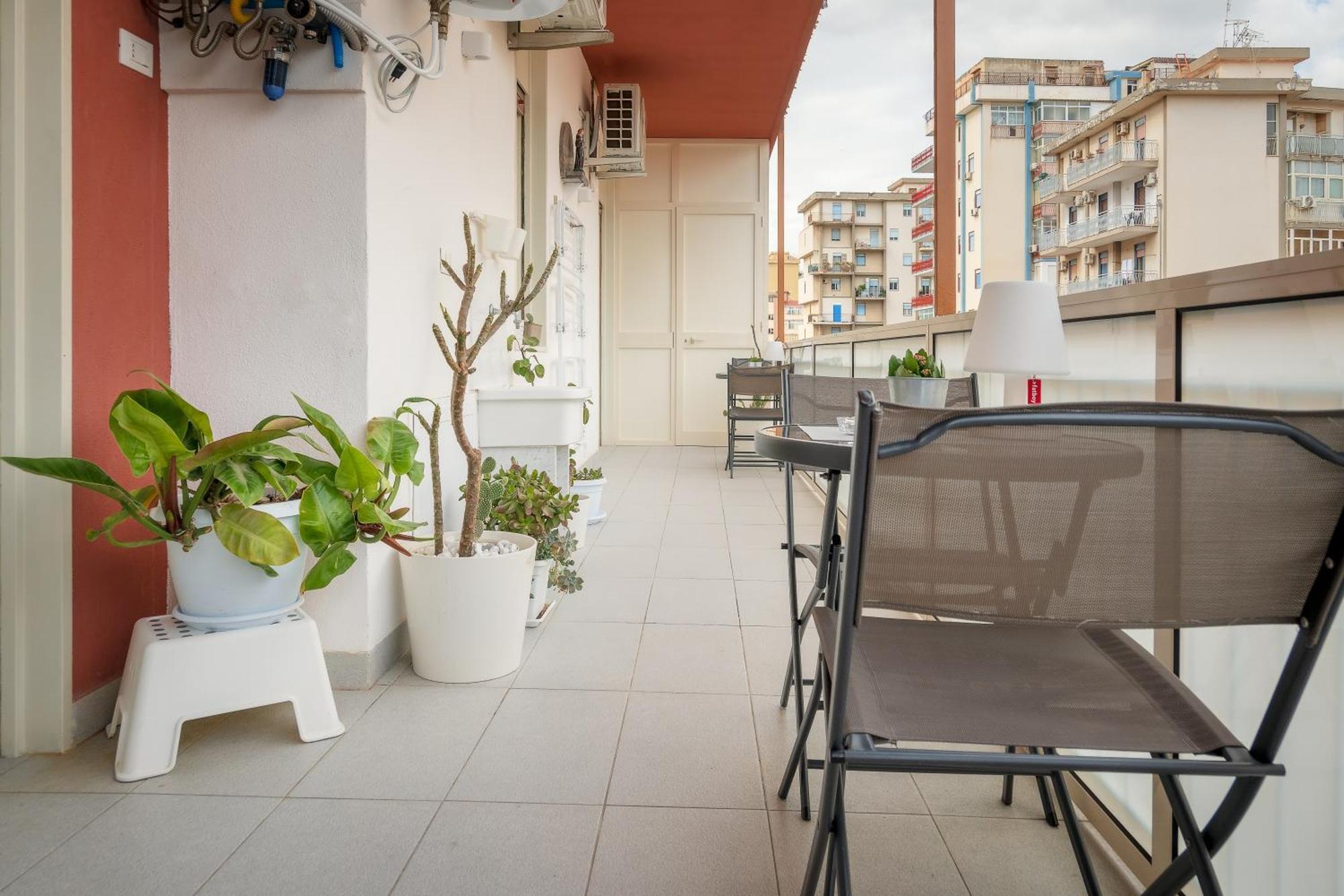 Ciccio Rooms And Breakfast - Self Check-In Palermo Bagian luar foto